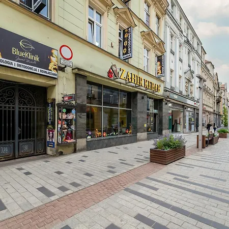 Appartement W Centrum Bytomia By Renters